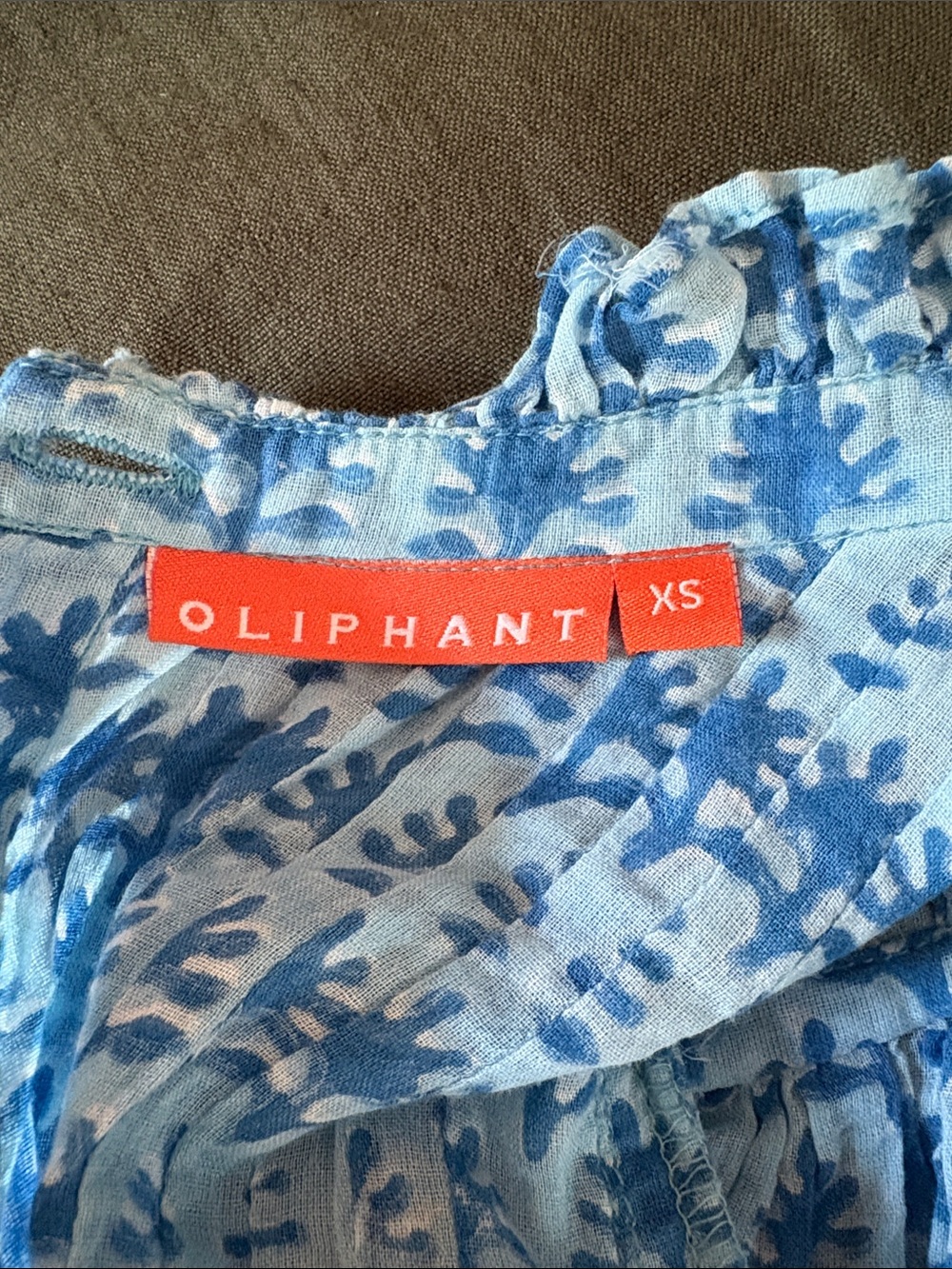 Oliphant Pintuck Ruffle Top - Picture 4 of 4